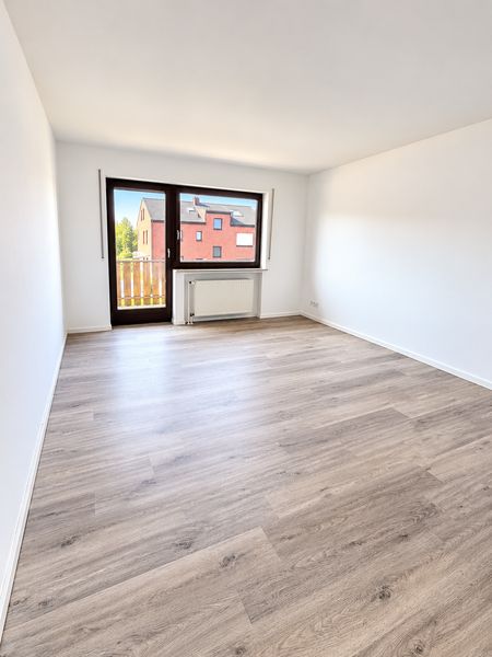 Schöne 4-Zimmer Wohnung in Hamminkeln mit zwei Balkonen & Garage